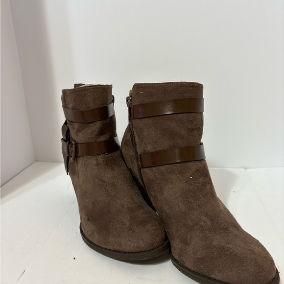 Coach and Four ankle boots, featuring strap accents and a side zipper. - Picture 2 of 8